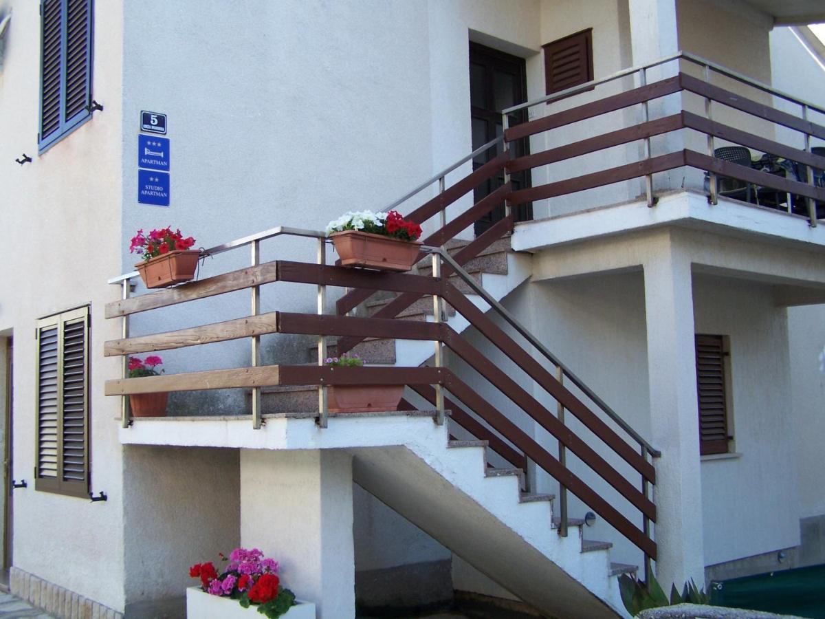 Apartments By The Sea Novalja, Pag - 18154 エクステリア 写真